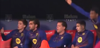 REAKCJA Szczęsnego na złapanie piłki w ręce przez Nico Gonzáleza xD [VIDEO]