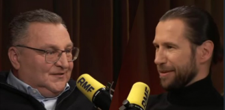 Michniewicz ZABRAŁ GŁOS ws. afery premiowej w rozmowie z Krychowiakiem!