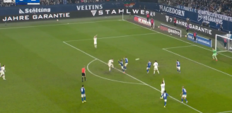 FENOMENALNY gol Mateusza Żukowskiego przeciwko Schalke! [VIDEO]