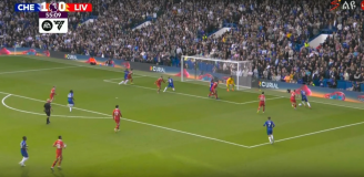 ABSURDALNY SAMOBÓJ Liverpoolu i 2-0 dla Chelsea! [VIDEO]