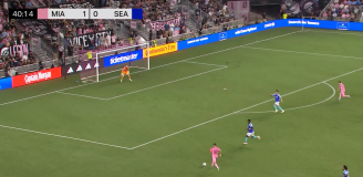 Leo Messi strzela po asyście Alby! 20 gol w sezonie! [VIDEO]