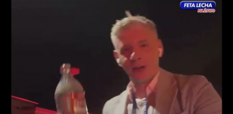 Dobrasz wziął ''colę'' od kibica na fecie mistrzowskiej i... xD [VIDEO]