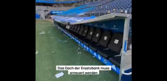 Tak kibice Hamburger SV ZDEWASTOWALI stadion po awansie do Bundesligi... [VIDEO]