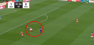 Taki błąd zrobił Otamendi w 92 minucie meczu ligi portugalskiej... xD [VIDEO]