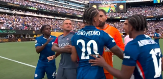 Luis Enrique UDERZYŁ w twarz Joao Pedro po meczu! [VIDEO]