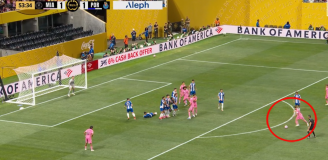 GENIALNY gol Messiego z rzutu wolnego przeciwko Porto! [VIDEO]