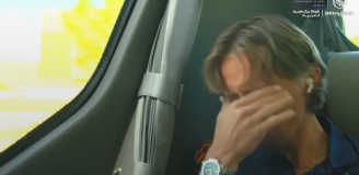 ZAPŁAKANY Luka Modrić w drodze na ostatni mecz na Santiago Bernabeu... [VIDEO]