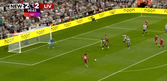 16-letni Rio Ngumoha STRZELA GOLA na 3-2 z Newcastle w 99 minucie! [VIDEO]