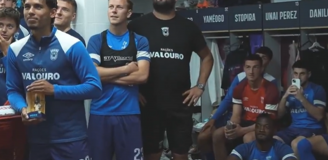 REAKCJA szatni Torreense (II liga portugalska) na informacje, że ich kolega JEDZIE NA MŚ [VIDEO]