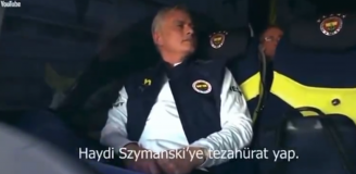 HIT! Jose Mourinho ŚPIEWA PIOSENKĘ o Sebastianie Szymańskim xD [VIDEO]