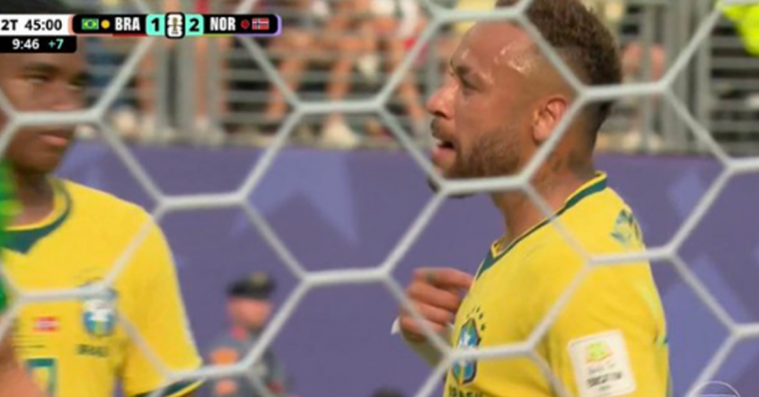 ESPN ujawnia, co mówił Neymar do bramkarza przy rzucie karnym!