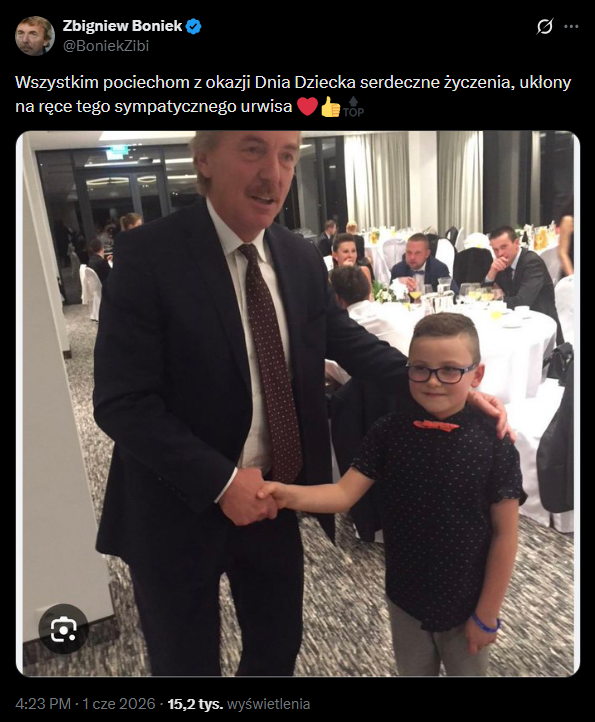 Boniek składa życzenia na dzień dziecka i... dodaje słynne zdjęcie z ''Ćwiąkałą