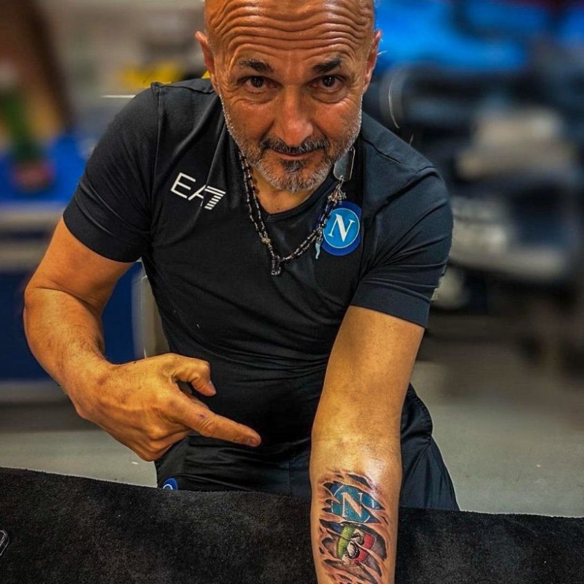 TATUAŻ Luciano Spalettiego - lada moment NOWEGO TRENERA JUVENTUSU xD