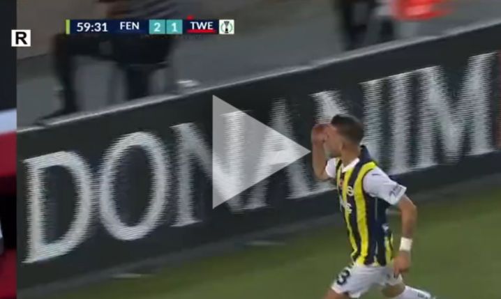 Sebastian Szymański STRZELA GOLA na 2-1 z Twente! [VIDEO]