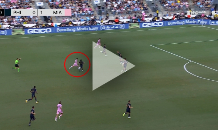 Leo Messi STRZELA GOLA z dystansu z Philadelphią! [VIDEO]