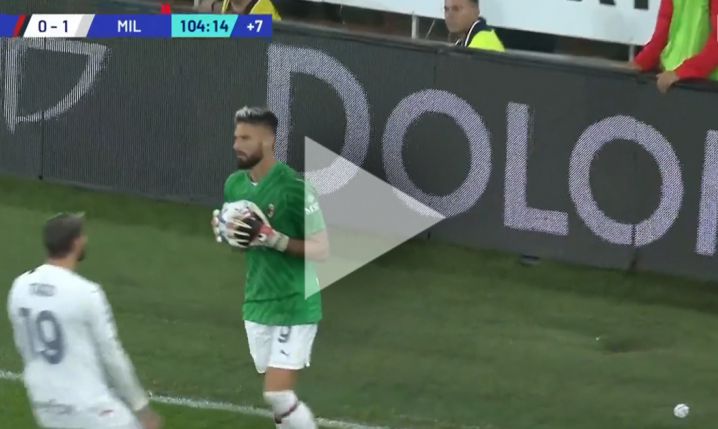 Giroud wchodzi na bramkę Milanu i interweniuje w końcówce meczu!!! [VIDEO]