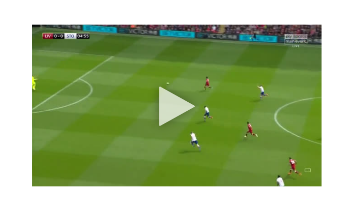 Salah zmarnował IDEALNĄ okazję na strzelenie gola [VIDEO]