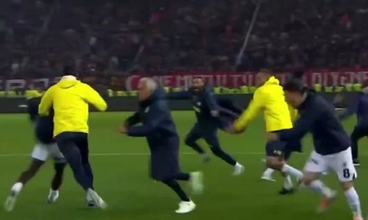 SZALONA radość Jose Mourinho po golu na 3-2 w 102 min! [VIDEO]