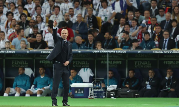 Zidane wróci do futbolu, ale NIE W ROLI TRENERA?!