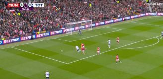 Johnson STRZELA gola z Man United w 3 minucie! 0-1 [VIDEO]