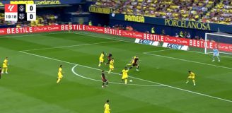 Lewandowski STRZELA GOLA za Villarreal! 0-1 [VIDEO]